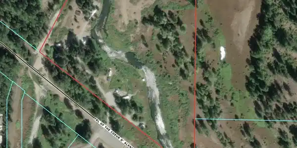 Image 2: lot lines