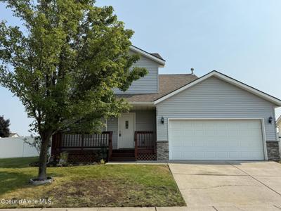 7432 N TALON LN