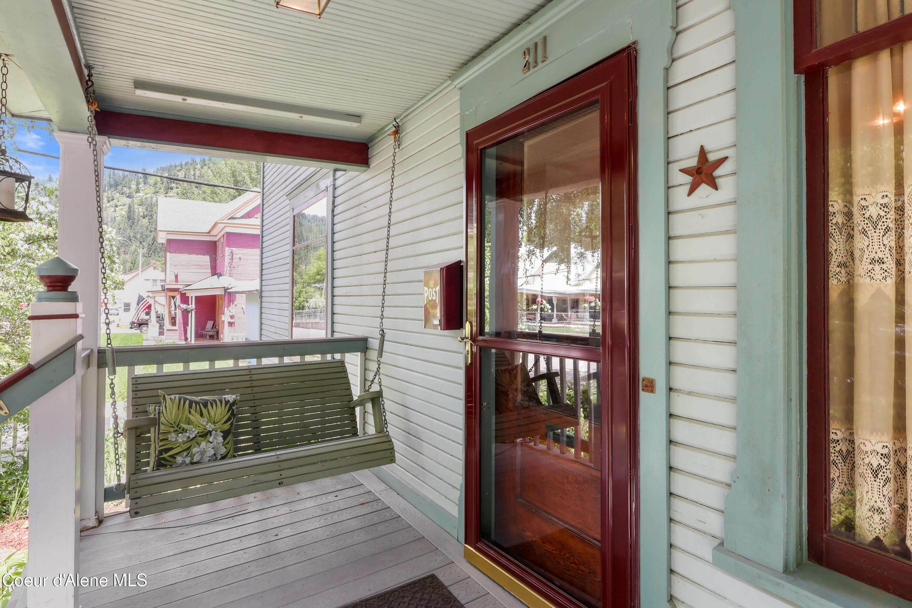 Image 2: Porch