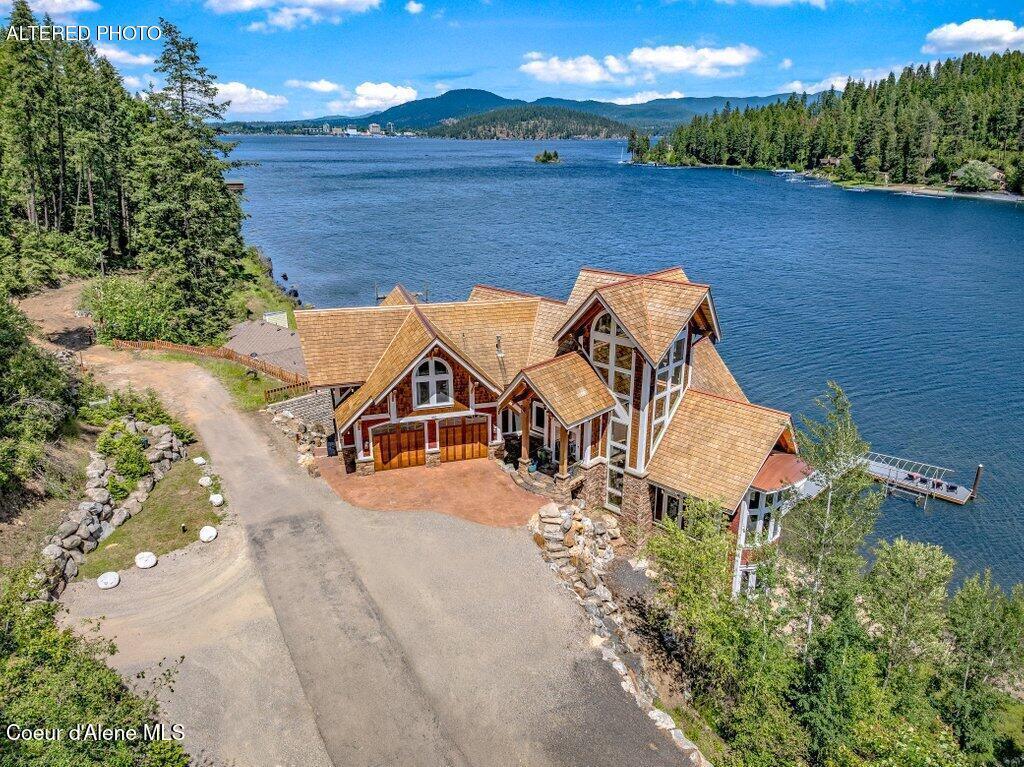 Image 3: GREAT LOCATION