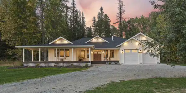3370 N Kootenai Rd
