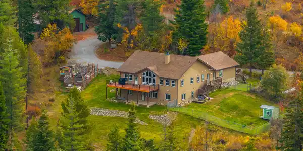833 Drummond Peak Road