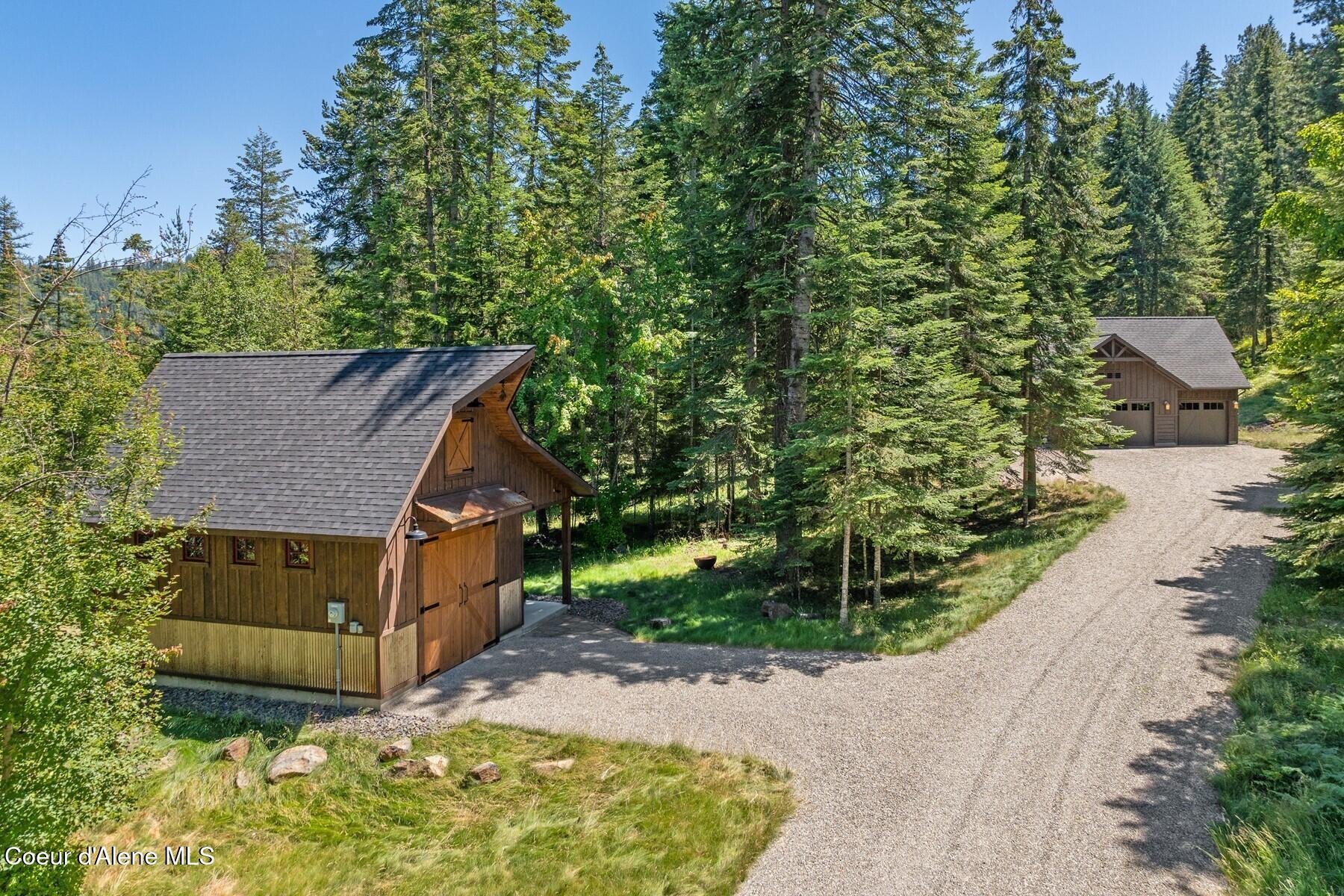 Image 4: Custom Carriage Barn 25X30