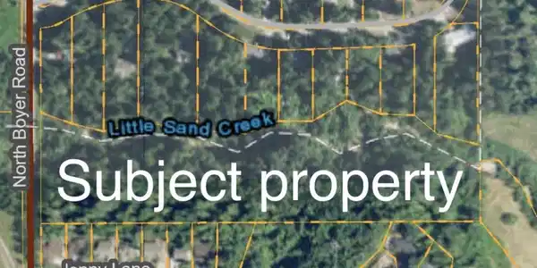 Image 3: 003_Large Parcel in the city limits