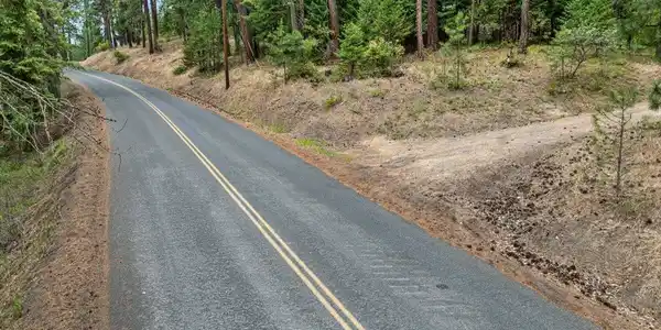 Image 3: 10-Road and Driveway