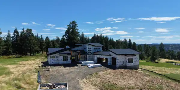 Image 4: 16920 S Magma Ln