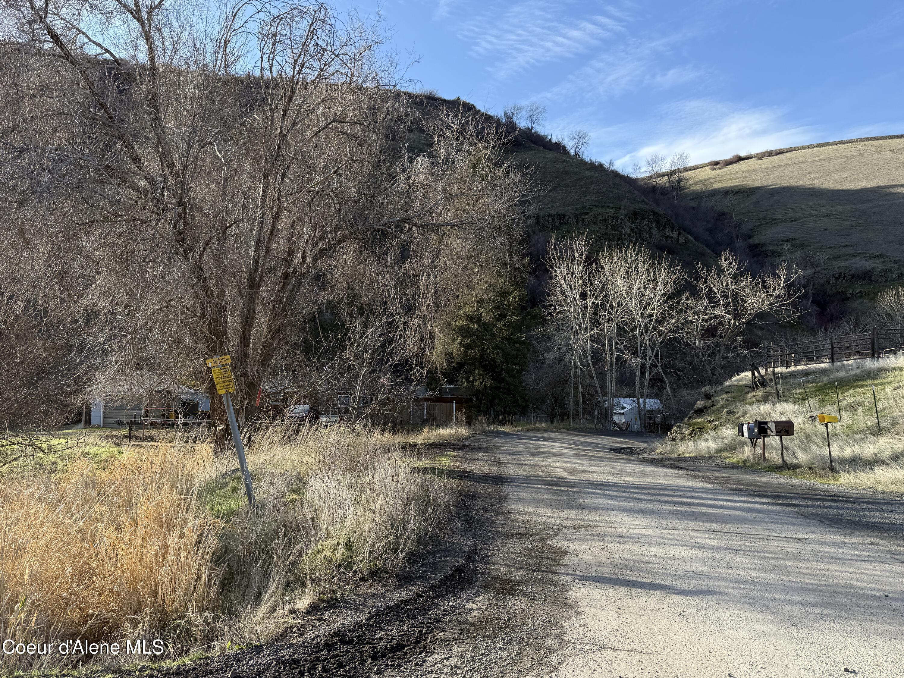 Image 4: 2B8D802B-9311-459A-BA9C-B6978F566FB5