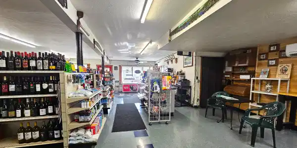 Image 4: 4
