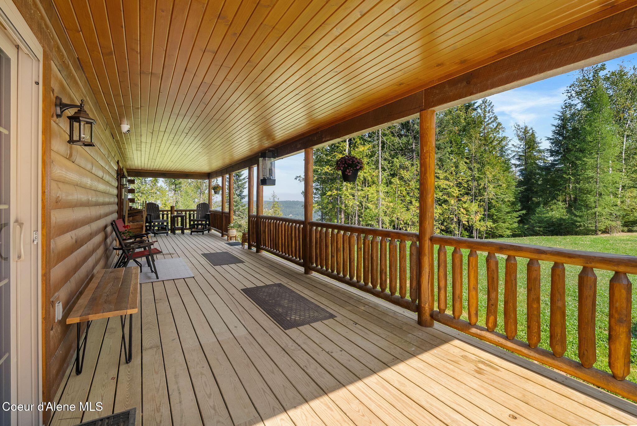 Image 4: 4 Zook deck 1