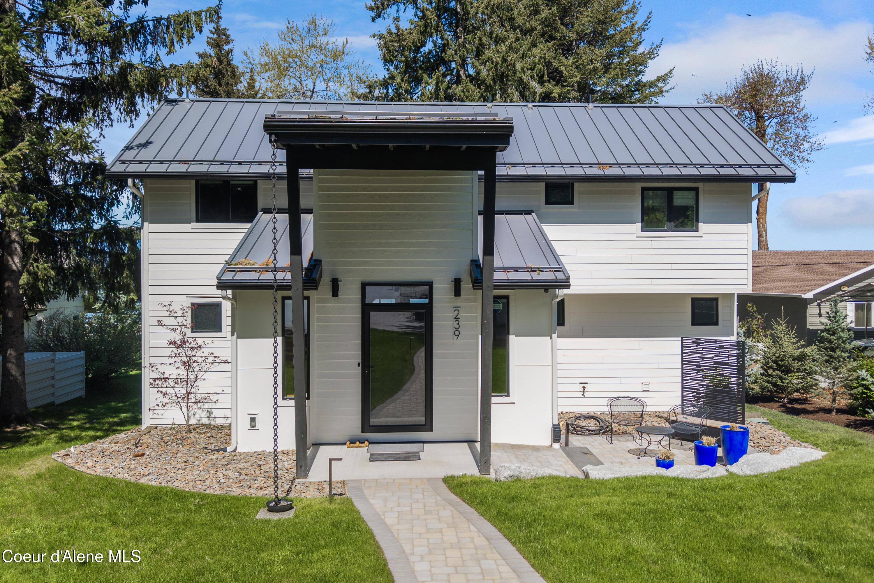 Image 1: Front of home