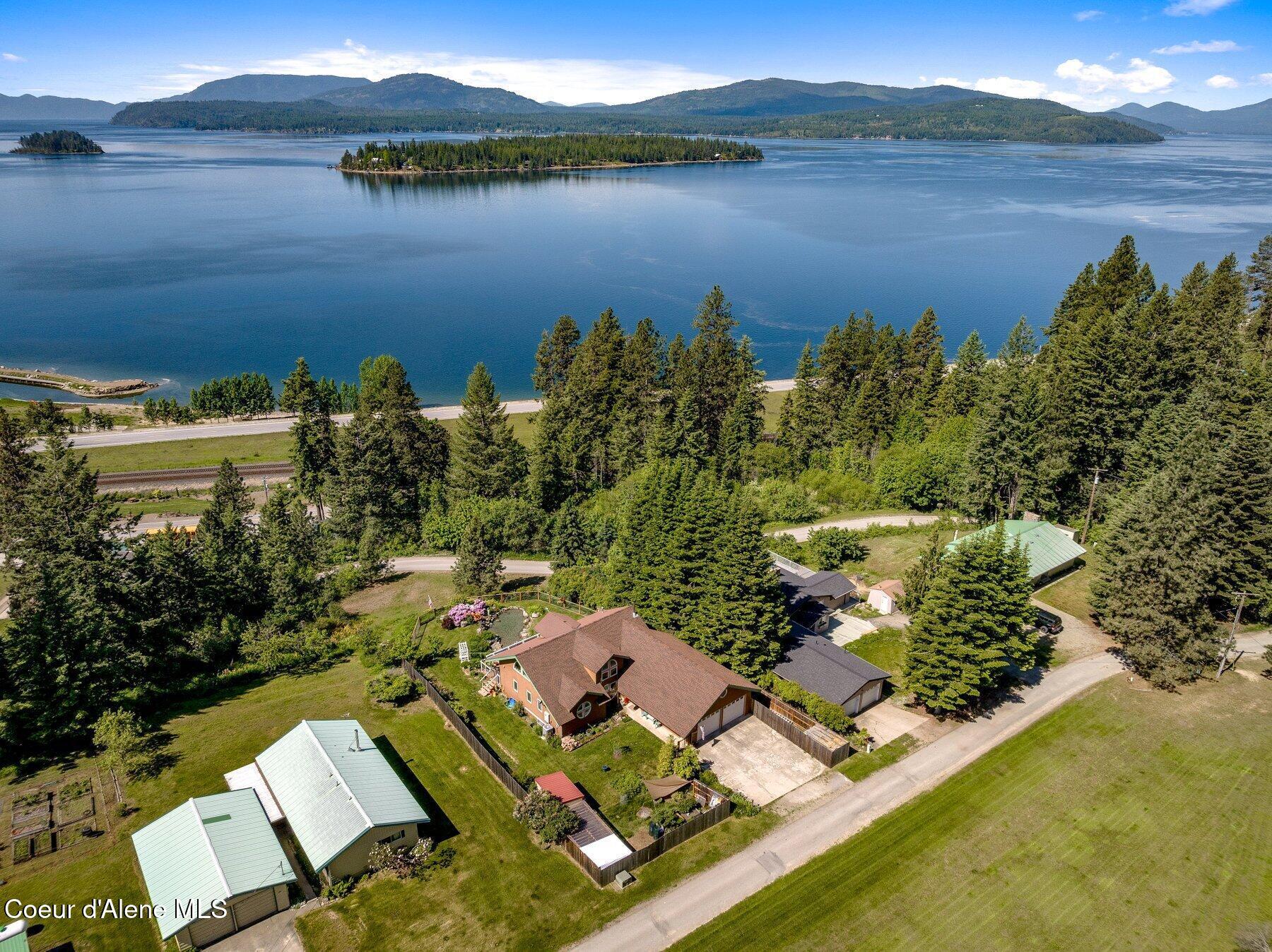 Image 4: Captivating View Year Round