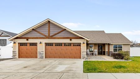 1474 W Wayward Cir