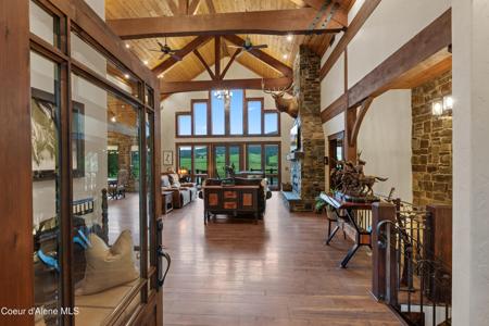 337 Coon Creek Rd