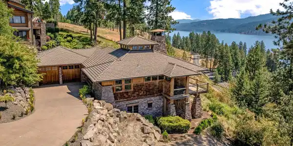Image 4: Northwest Contemporary Design