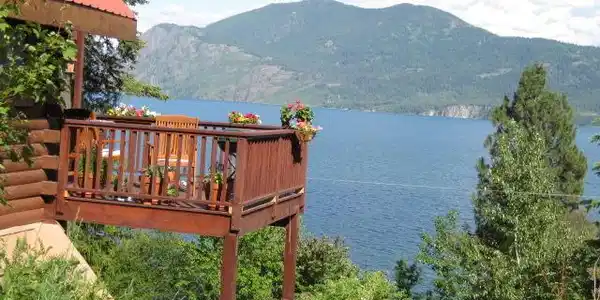 Image 3: Deck View