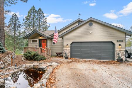 8995 N CLARKVIEW PL