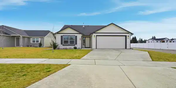 16161 N Hadley Loop