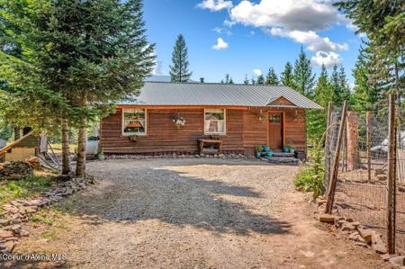 388 Trillium LN
