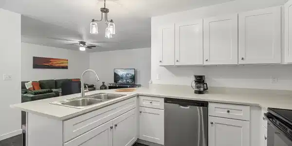 Image 4: New Appliances