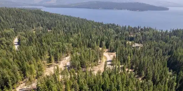 Image 2: 004-WestPriestLakeShore-ID-83848-SMALL