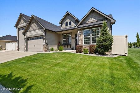 3265 E GALWAY CIR