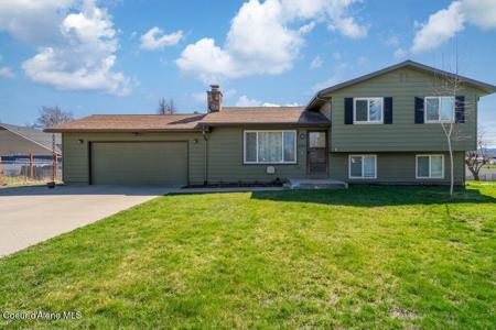 696 W Peach Tree Dr