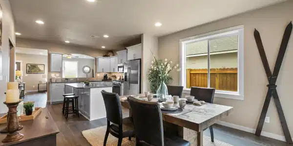 Image 2: Targhee - Dining Room 2