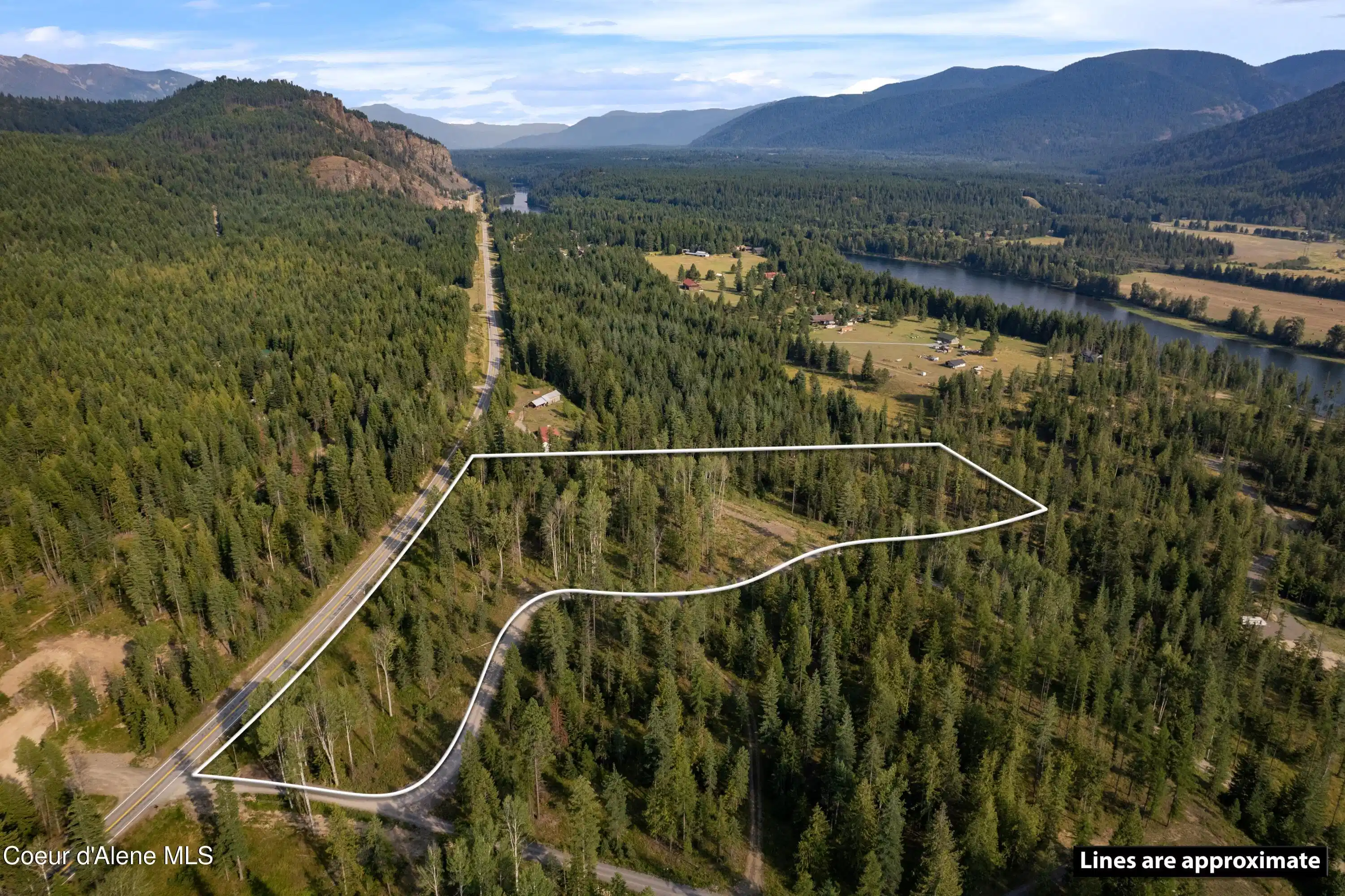 Image 1: Approximate Property Lines
