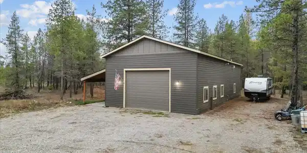 172 Wyatt Lane