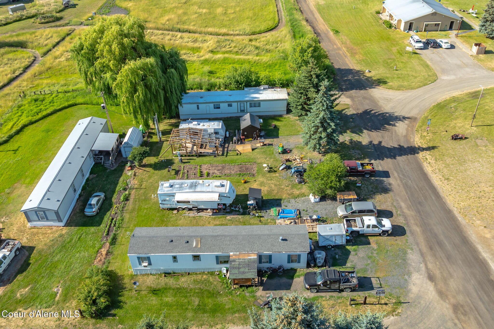 Image 4: Tensed Mobile Home Park