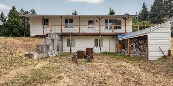 Image 2: 002_76_Moose_Ridge_Ln