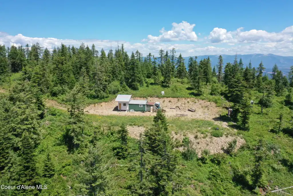 Image 1: Cabin