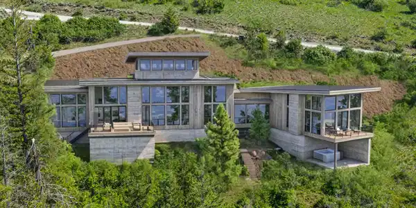 Image 4: IMAGE ALTERED TO SHOW A CONCEPTUAL HOUSE