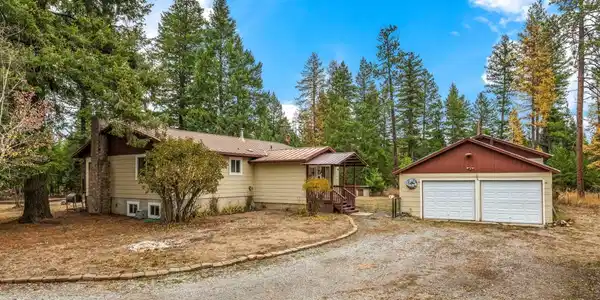 5296 Old Priest River Rd
