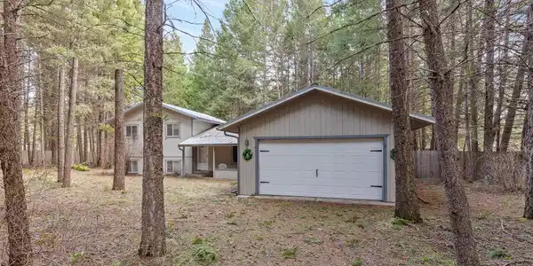 19652 N Silver Ln