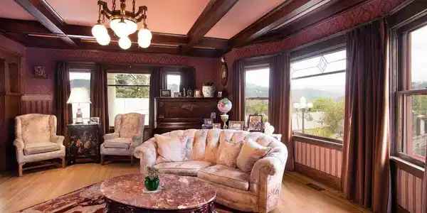 Image 2: living room