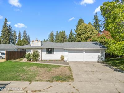 1413 E SPOKANE AVE