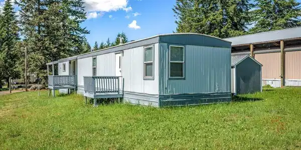 Image 3: Back of Home