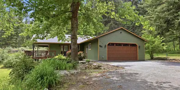 Image 4: 3_8766 w barrett dr