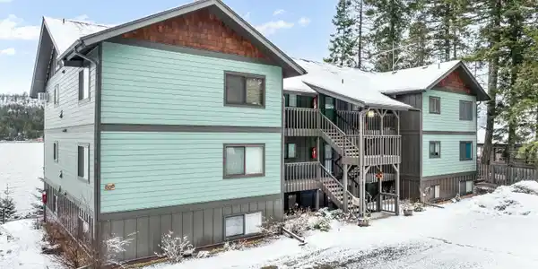 586 Hagman Rd