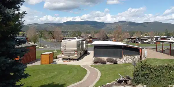 Image 2: 2
