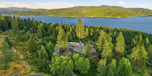 Image 2: Privately Situated on 3.23 Acres