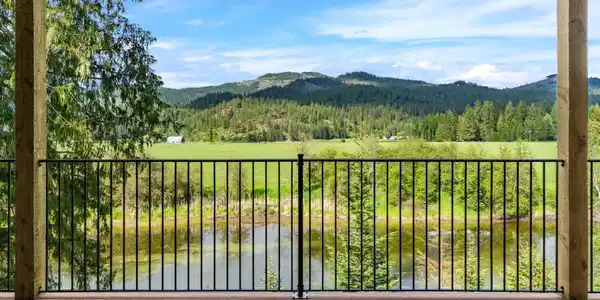 9057 Highway 2