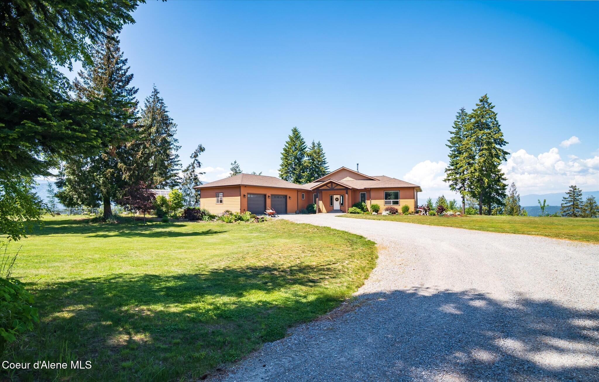 Image 2: 153 Ocean Front Pl