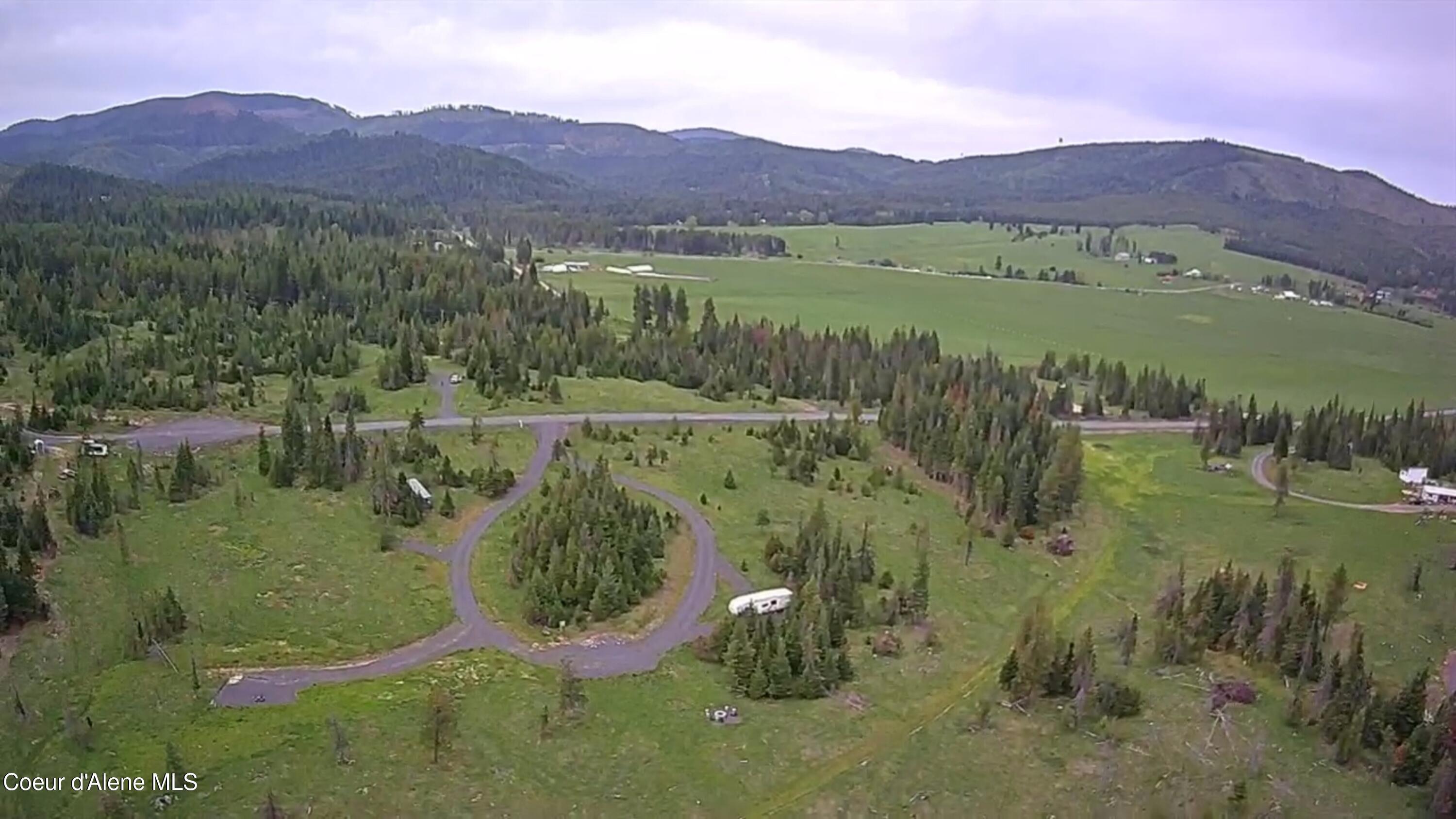 Image 2: Green Valley 2