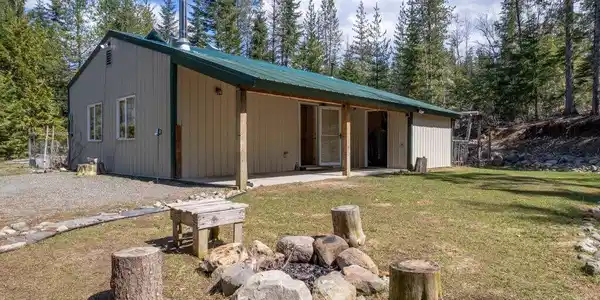17 Box Canyon