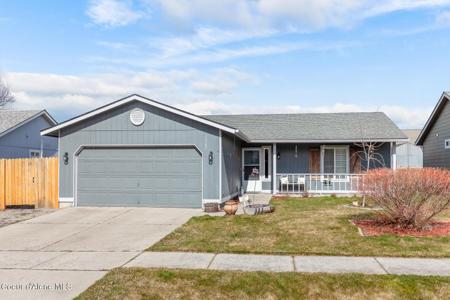 1207 E Horsehaven AVE