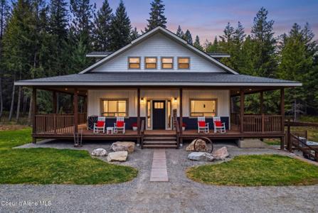 396 Latigo Lane