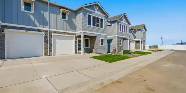 Image 3: Exterior Elevation