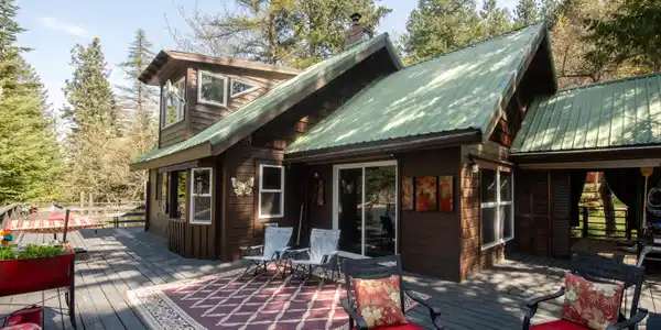 268 Gold Coin Ln